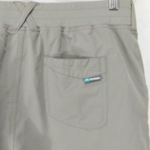 Simms Fishing Shorts Women Medium 6 Beige Gray Elastic Waist Performance Stretch - Picture 3 of 8
